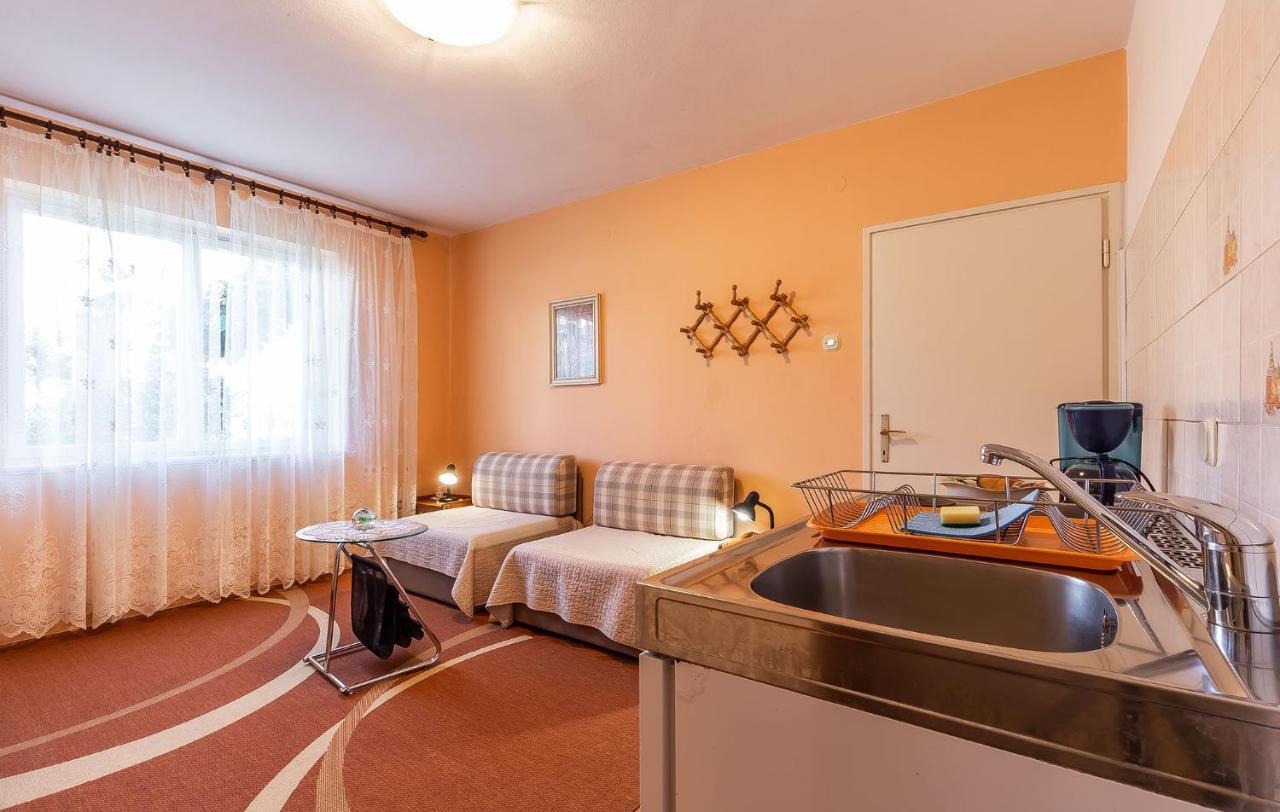 Irena * Porec